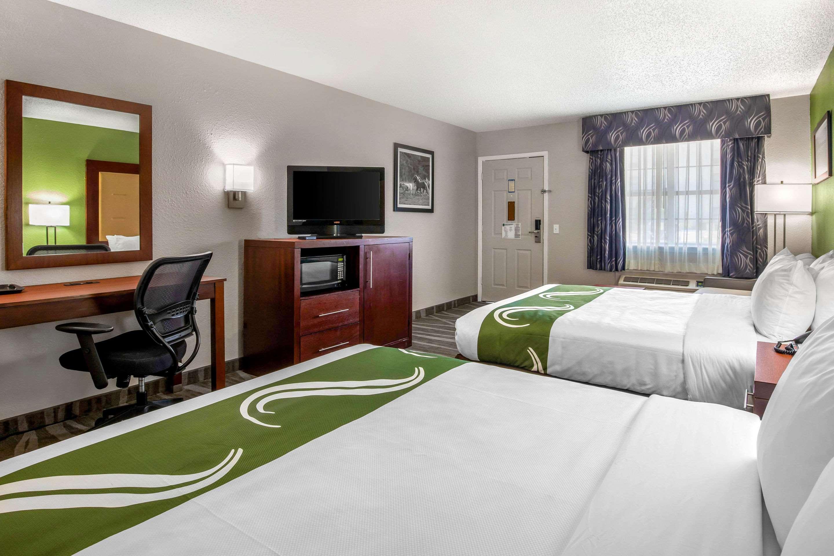 Quality Inn & Suites Уэтерфорд Экстерьер фото