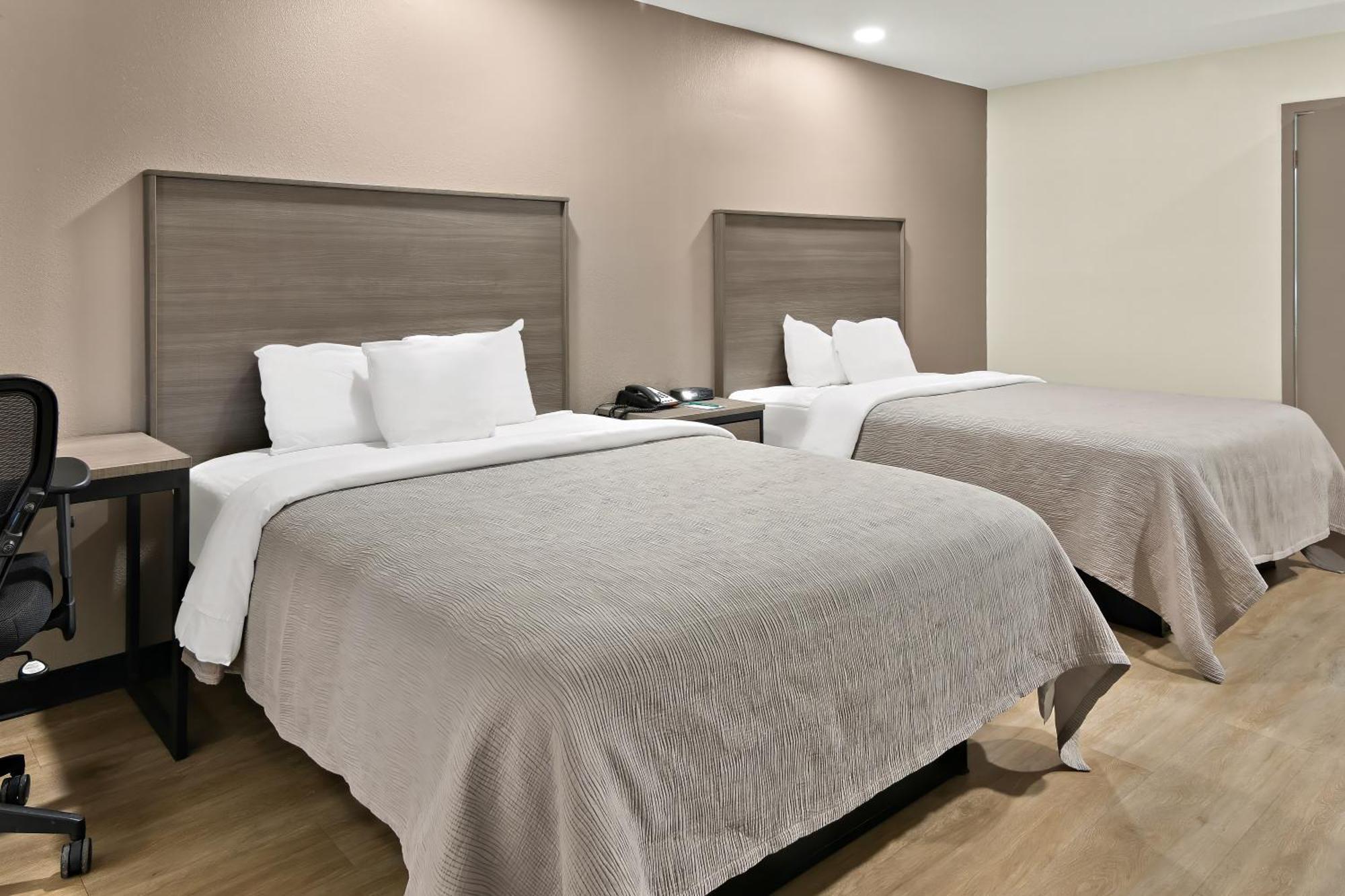 Quality Inn & Suites Уэтерфорд Экстерьер фото