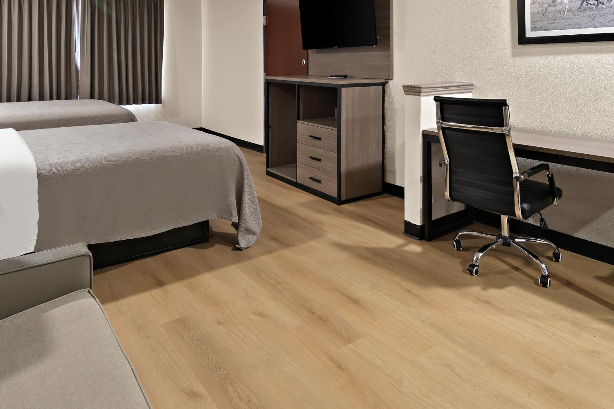 Quality Inn & Suites Уэтерфорд Экстерьер фото