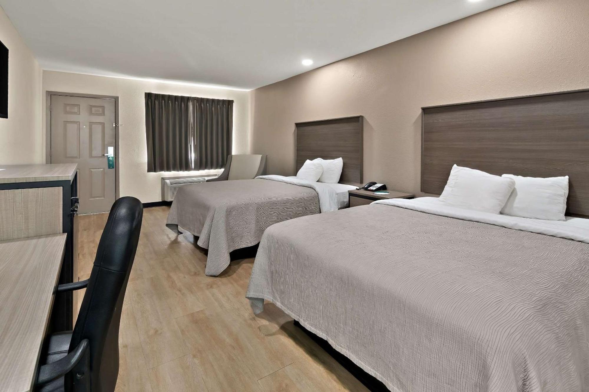 Quality Inn & Suites Уэтерфорд Экстерьер фото